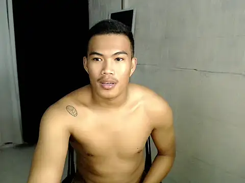 saj taylorr17 online show from January 14, 2026, 2:23 pm