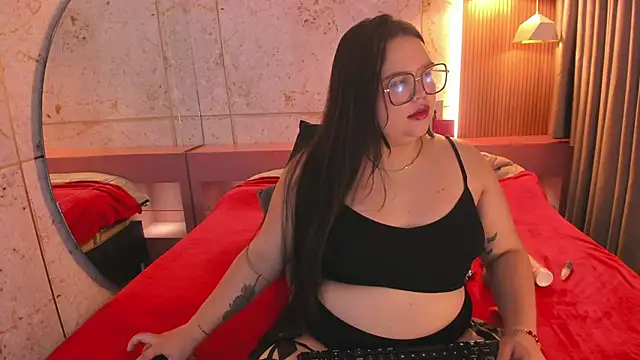 Lushi Love online show from February 7, 2026, 1:09 am