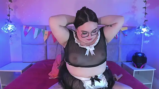 Snapshot of Lushi_Love chatting on July 15, 2026, 3:01 am Lushi Love online show from July 15, 2026, 3:01 am