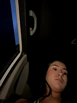 Snapshot of prayingtothesky chatting on September 8, 2025, 11:15 pm prayingtothesky online show from September 8, 2025, 11:15 pm