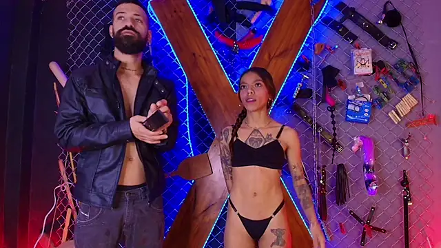 Warick and Aria bdsm  online show from October 20, 2025, 10:32 pm