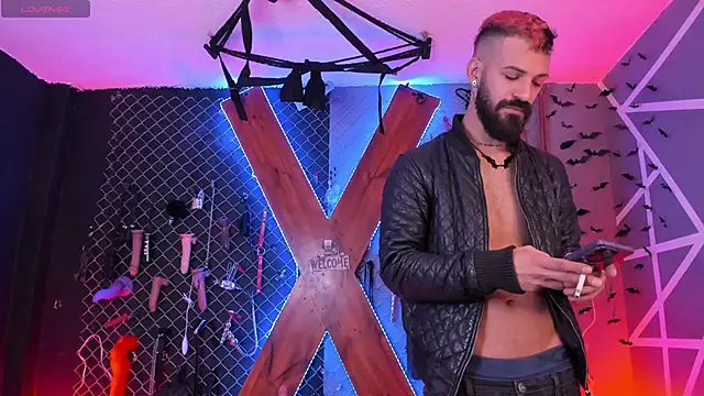 Warick and Aria bdsm  online show from November 24, 2025, 7:57 pm