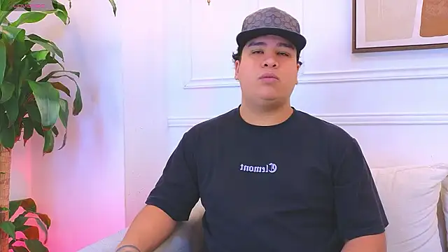 Naim Bennetsex online show from February 12, 2026, 6:25 pm