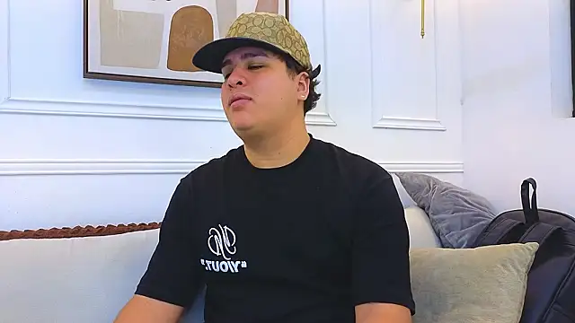 Naim Bennetsex online show from March 6, 2026, 7:32 pm