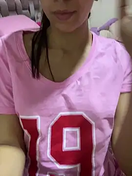 Snapshot of Lenapink19 chatting on February 12, 2026, 5:30 pm Lenapink19 online show from February 12, 2026, 5:30 pm