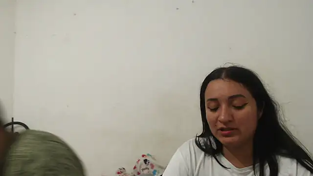 Ana ThiagoxX online show from October 1, 2025, 6:08 am