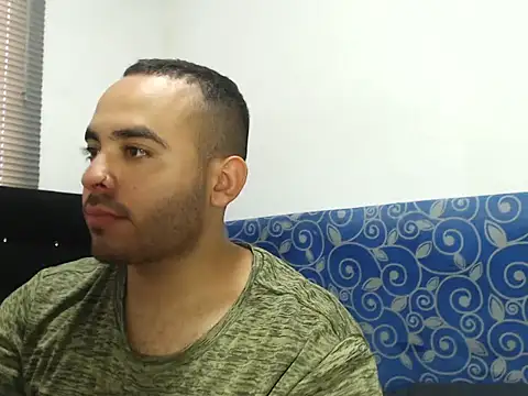 Ana ThiagoxX online show from February 2, 2026, 6:28 pm