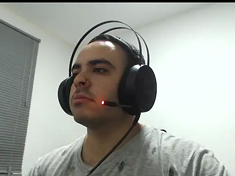 Ana ThiagoxX online show from February 14, 2026, 6:21 am