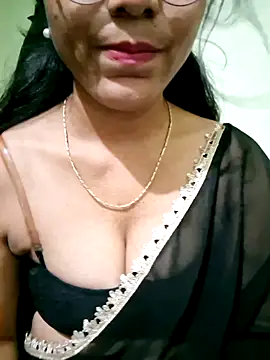 Snapshot of Telugu___Sexygirl___Naidu chatting on October 16, 2025, 8:59 am Telugu   Sexygirl   Naidu online show from October 16, 2025, 8:59 am