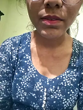 Snapshot of Telugu___Sexygirl___Naidu chatting on June 12, 2026, 4:22 am Telugu Sexygirl Naidu online show from June 12, 2026, 4:22 am