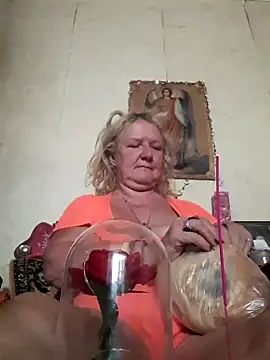 LoveCupid5451 online show from September 18, 2025, 7:21 am