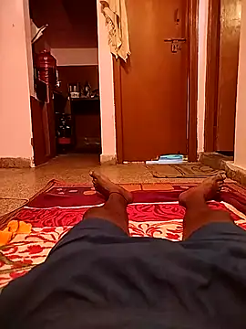 Snapshot of Yesboss143 chatting on March 18, 2026, 4:48 am Yesboss143 online show from March 18, 2026, 4:48 am