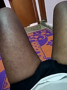 Snapshot of Yesboss143 chatting on March 31, 2026, 4:13 am Yesboss143 online show from March 31, 2026, 4:13 am