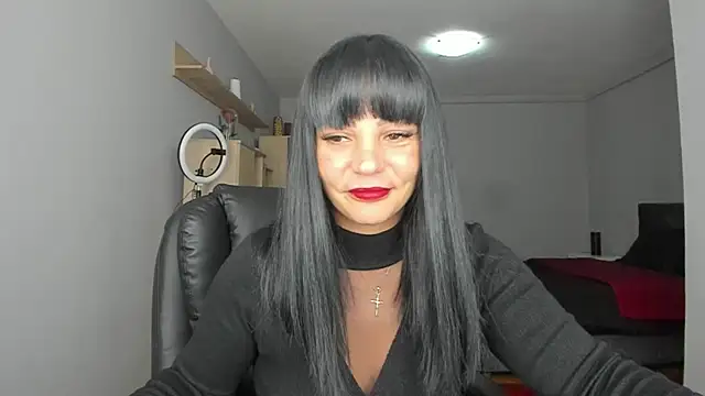 Ella sweety00 online show from September 28, 2025, 4:23 pm