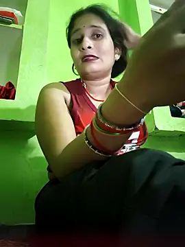 Hot-piuy online show from September 22, 2025, 5:04 pm