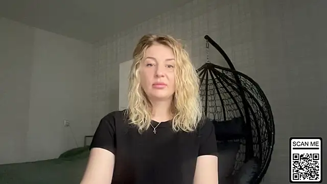 Blondie xoxoxo online show from April 9, 2026, 6:52 am