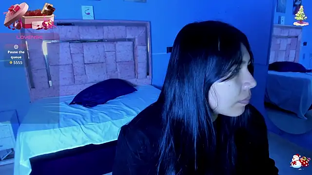 Snapshot of LICKY_LOV chatting on February 14, 2026, 3:14 am LICKY LOV online show from February 14, 2026, 3:14 am