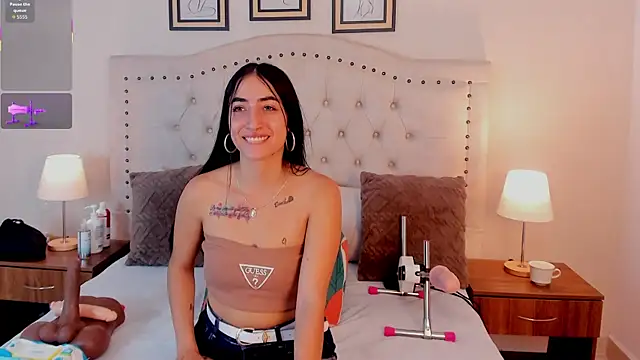 natasha moreno online show from September 20, 2025, 12:39 pm