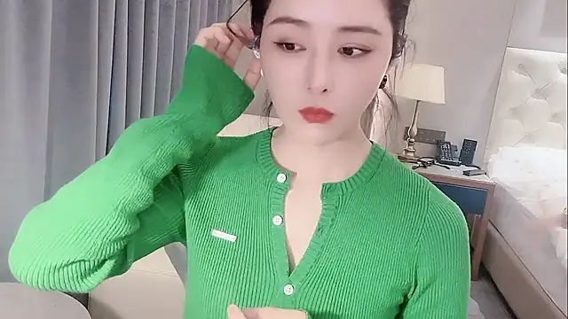 Ianxuan online show from November 30, 2025, 7:56 am