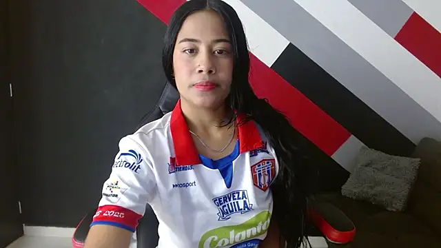 NatiHoran online show from October 25, 2025, 11:32 pm