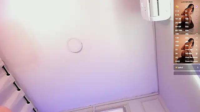 jenn fit online show from November 22, 2025, 2:43 am