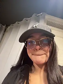 jenn fit online show from January 16, 2026, 3:43 am