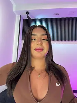 jenn fit online show from March 25, 2026, 3:12 am