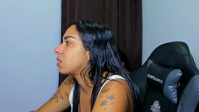 violet and myers online show from April 12, 2026, 10:48 pm