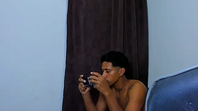 violet and myers online show from April 16, 2026, 9:26 pm