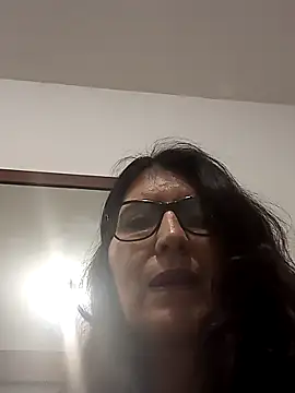 swity foster online show from October 27, 2025, 9:24 am