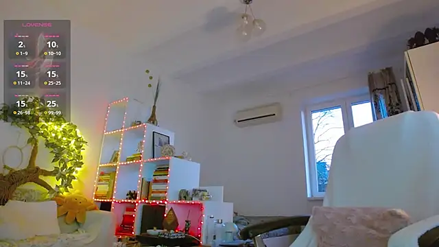 BohoBabeLexy online show from March 10, 2026, 4:06 am