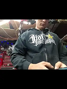 twistafatpipe online show from February 11, 2026, 2:00 pm