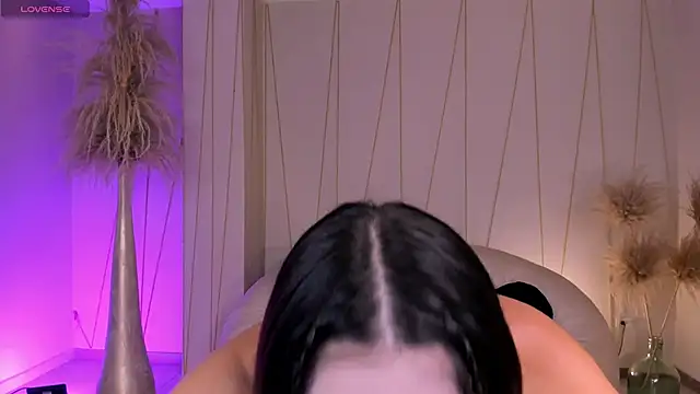 MaddisonTaylor1 online show from October 3, 2025, 7:44 pm