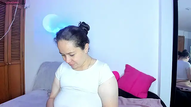 Ashley Monroe online show from November 19, 2025, 11:43 am