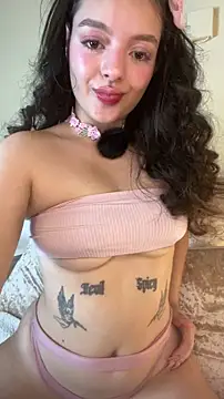 AriaHeavenss online show from November 11, 2025, 12:21 am