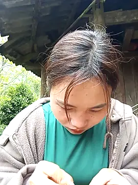 EllyBaby20 online show from April 20, 2026, 1:19 am