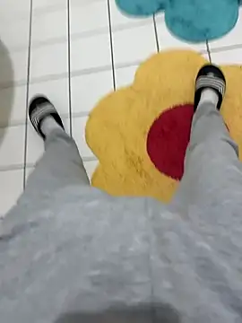 Dicksxd online show from October 6, 2025, 3:42 pm