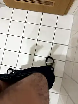 Dicksxd online show from January 18, 2026, 1:37 pm