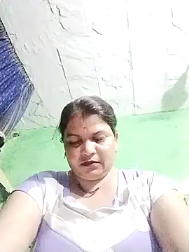 Bhavna hot online show from October 5, 2025, 6:39 pm