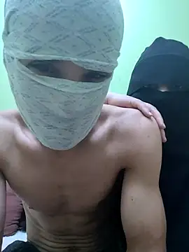 Snapshot of Mdtfre chatting on September 12, 2025, 11:48 pm Mdtfre online show from September 12, 2025, 11:48 pm