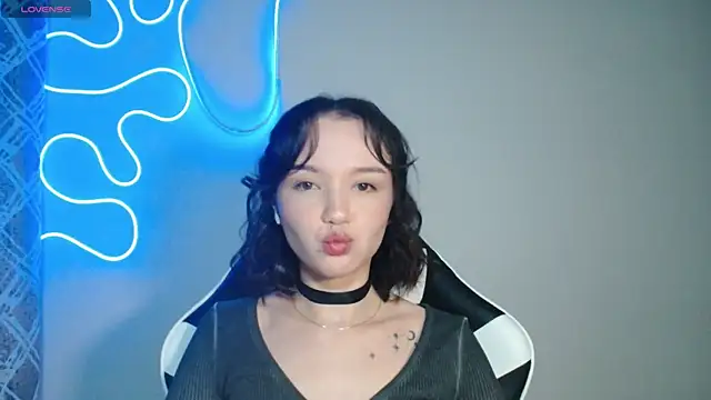 DemiWildcat online show from September 28, 2025, 10:31 am
