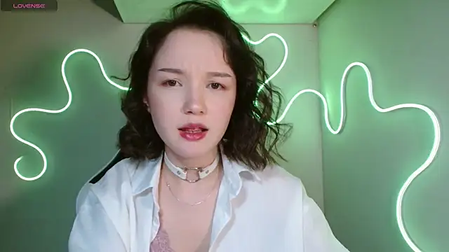 DemiWildcat online show from October 17, 2025, 12:52 pm
