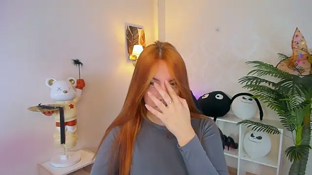 Snapshot of Gingerr_pie chatting on November 21, 2025, 6:39 pm Gingerr pie online show from November 21, 2025, 6:39 pm