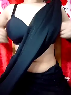 Tanishacutie online show from November 7, 2025, 11:10 am