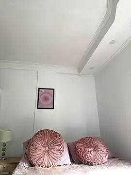 jessy rios online show from November 5, 2025, 3:23 pm