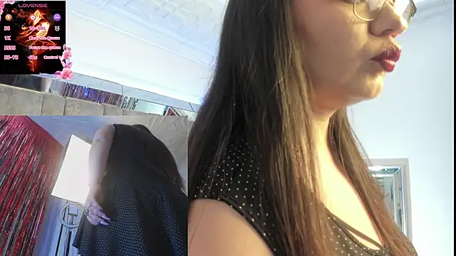 Snapshot of MaryCalypso chatting on September 10, 2025, 2:17 pm MaryCalypso online show from September 10, 2025, 2:17 pm