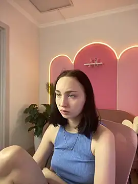 MonikaCarter online show from December 1, 2025, 12:21 pm