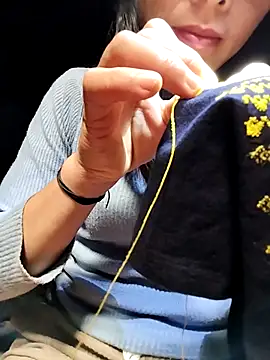 Sinejdk3 online show from October 8, 2025, 5:27 am