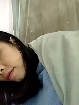 Sinejdk3 online show from November 12, 2025, 11:14 pm