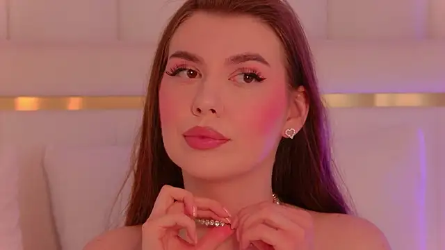 AshleyEvance online show from February 15, 2026, 4:20 am